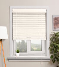 Деревянные жалюзи 50 мм, цвет 31 Ваниль